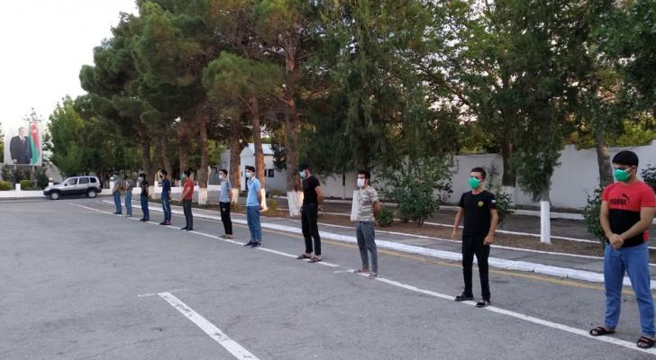 Siyəzəndə karantin pozaraq məclis təşkil edən gənclər cərimələndi
