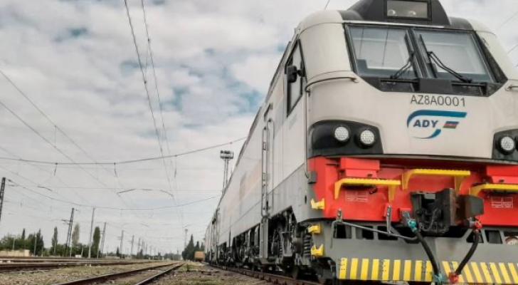 Azərbaycan Dəmir Yolları elektrik təchizatında dəyişən cərəyana keçid edir