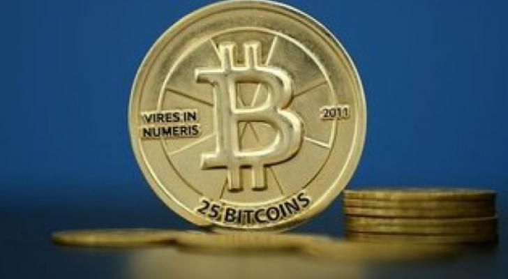 Bitkoin son bir ildə ilk dəfə 12min dollardan baha oldu