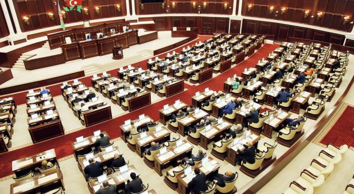 Azərbaycanda boş deputat yerlərinin sayı 5-ə çatıb