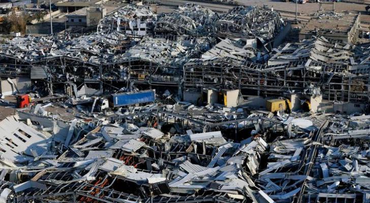Beyrutda partlayış nəticəsində ölkənin əsas taxıl anbarı tam məhv olub