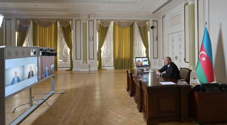 İlham Əliyev koronavirusla mübarizə ilə bağlı müşavirə keçirib -  FOTO/CANLI YAYIM