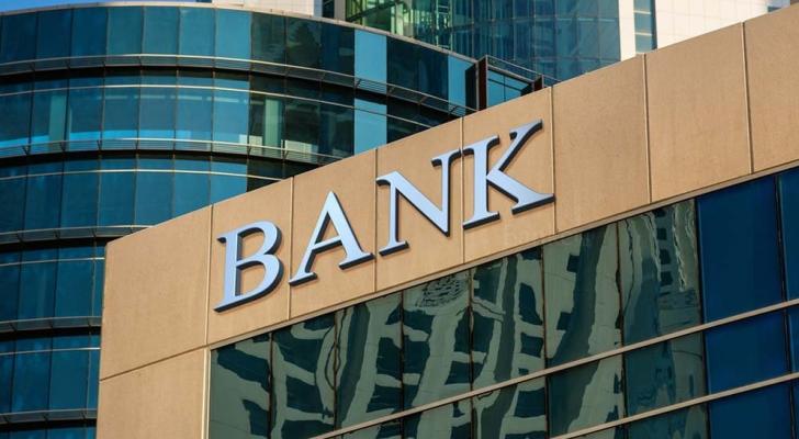 Azərbaycan banklarına əmanət qoyuluşu artıb