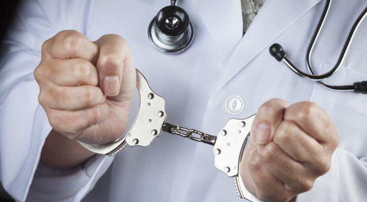 Xəstəxana direktoruna cinayət işi açıldı