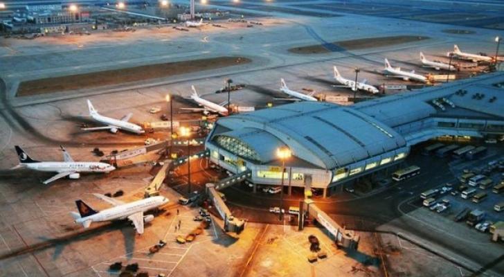 Pekin 8 ölkədən aviareyslərin qəbulunu bərpa edir