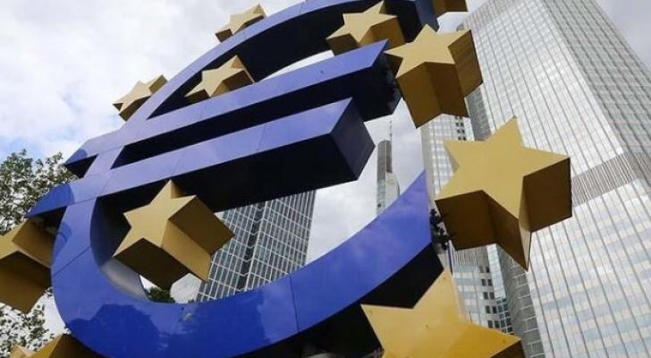 Avrozona iqtisadiyyatı 15%-ə yaxın kiçilib