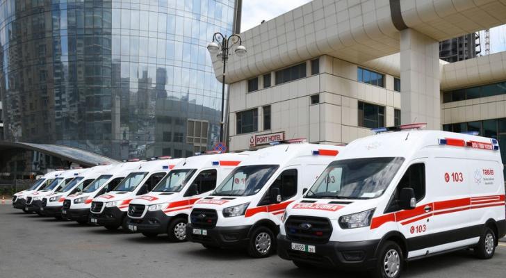Azərbaycan 100 təcili tibbi yardım avtomobili alıb