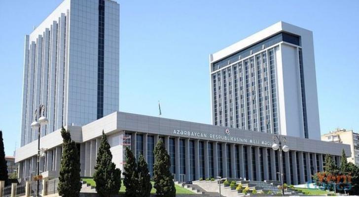 Övladlığa götürülən uşaqların təhsil haqlarını dövlət ödəyəcək