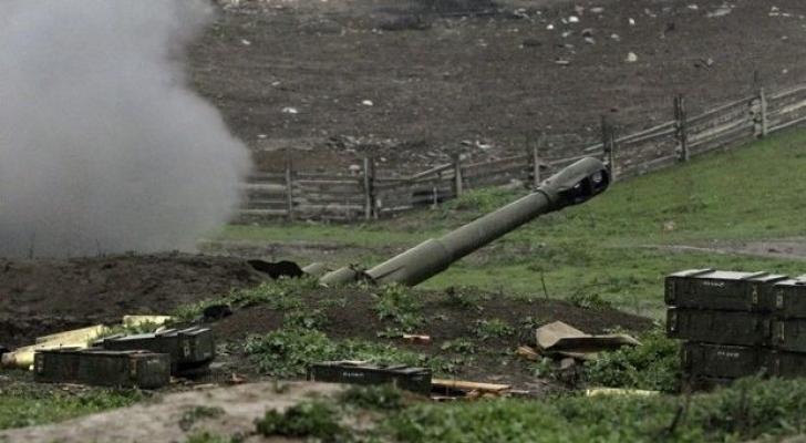 Düşmən bir sıra ərazilərimizi atəşə tutur 