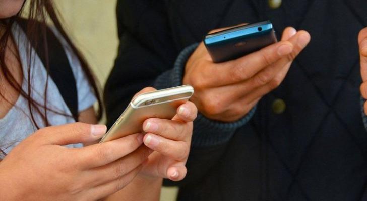 Azərbaycanda mobil rabitə sektorunun gəlirləri 1,8% artıb