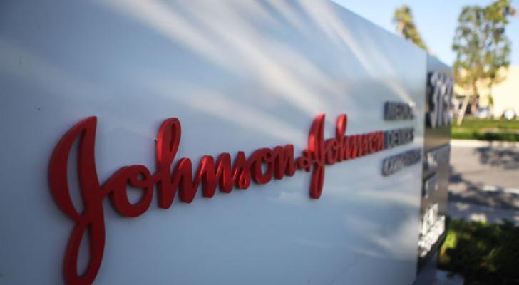 “Johnson & Johnson” şirkətinin daha bir ikiüzlülüyü ortaya çıxdı - FOTO