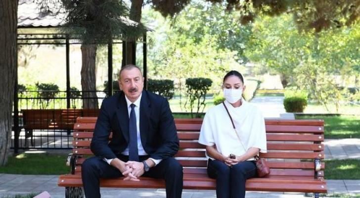 İlham Əliyev və Mehriban Əliyeva müalicə olunan hərbçilərə baş çəkdilər - VİDEO