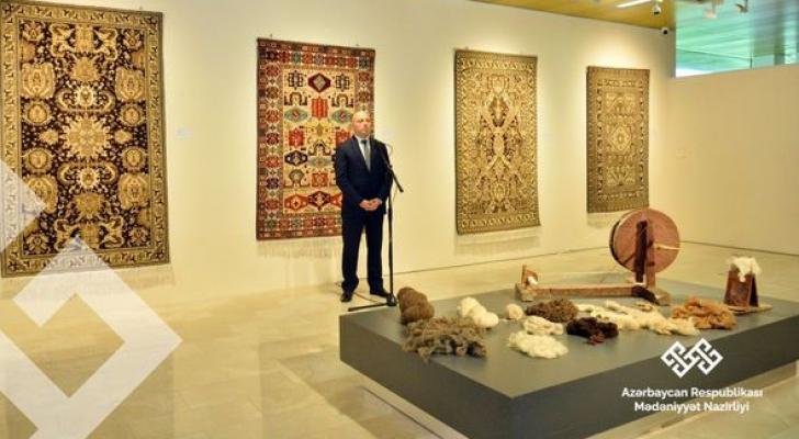 “Hərraclara çıxarılmış iki Qarabağ xalçası vətənə qaytarılacaq” - FOTO