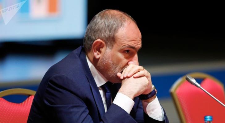 Nikol Paşinyan: "Yüzlərlə hərbçimiz itkin düşüb, 2400 nəfər ölüb"