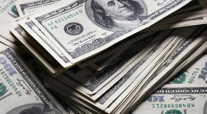 Mərkəzi Bankın valyuta ehtiyatları azalıb, nağd pul dövriyyəsi isə artıb