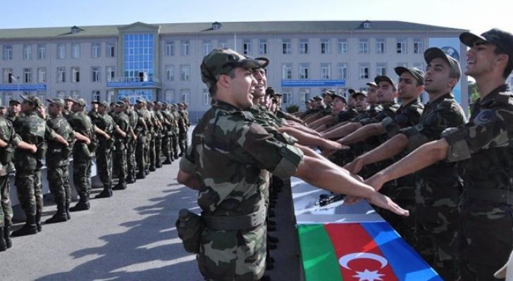 Müddətdən artıq hərbi xidmət keçmək istəyən şəxslərin sənədlərinin qəbuluna başlanılıb