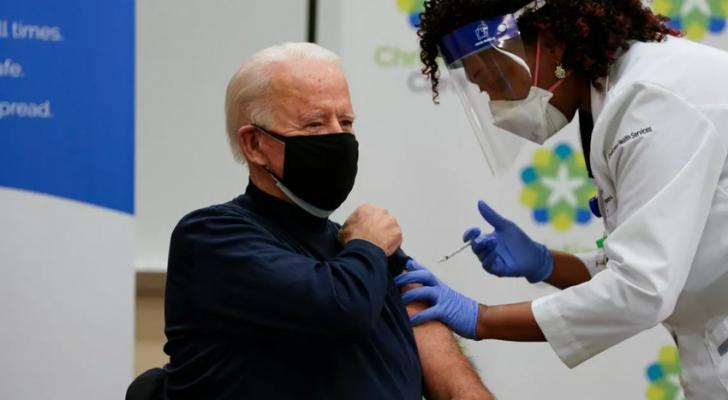 Bayden ikinci dəfə koronavirus əleyhinə peyvənd olundu