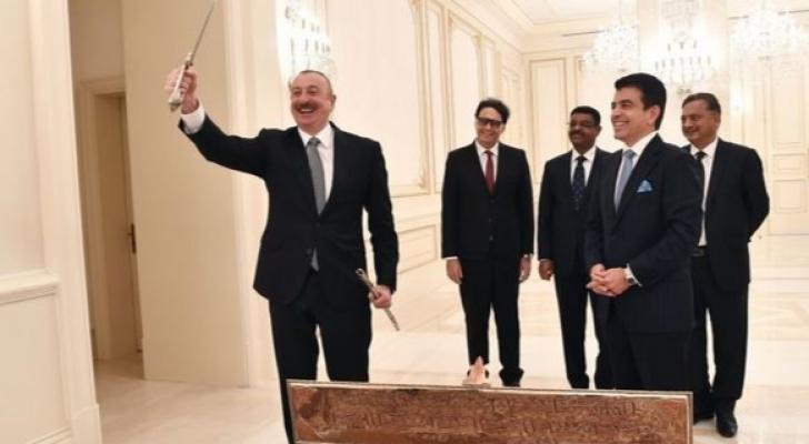 ICESCO-nun Baş direktorundan İlham Əliyevə Qələbə hədiyyəsi - FOTO/VİDEO