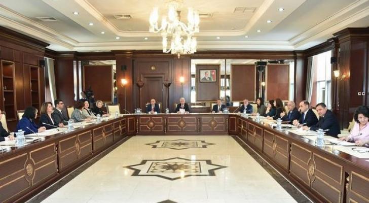 Deputatlar iclasa toplanır