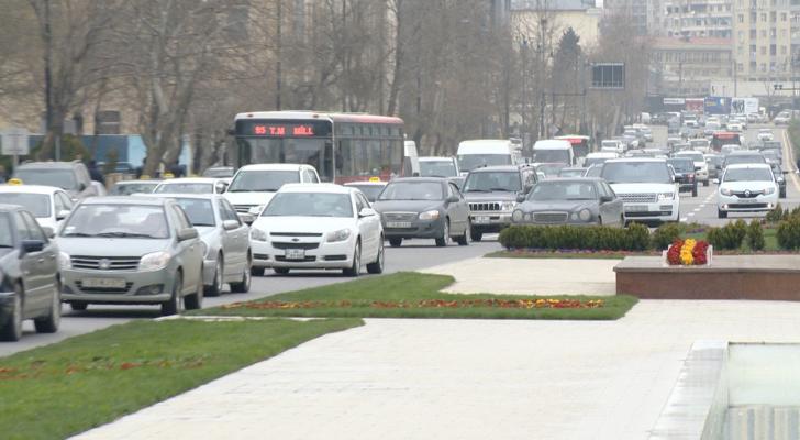 DİQQƏT! Nəqliyyatın hərəkəti məhdudlaşdırılır