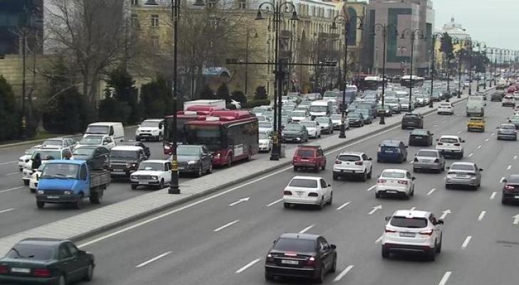 Avtomobil qəzası sıxlığa səbəb oldu