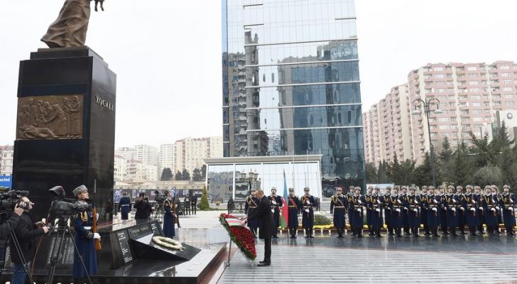 Prezident İlham Əliyev “Ana harayı” abidəsini ziyarət edib