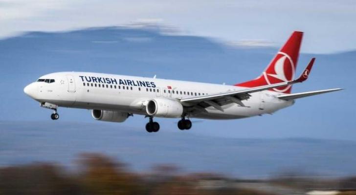 Türkiyə təyyarəsinin sərnişinləri Varşava hava limanında təxliyə edilib