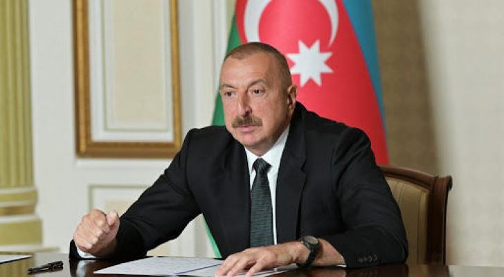 “Ermənistana göndərilən silahların pulunu Rusiyada fəaliyyət göstərən erməni oliqarxları ödəyib”