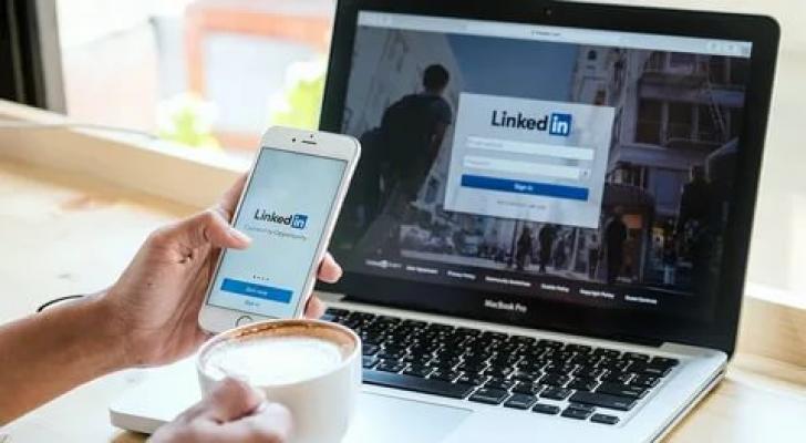 700 milyon LinkedIn istifadəçisinin məlumatları hacker forumuna yerləşdirilib