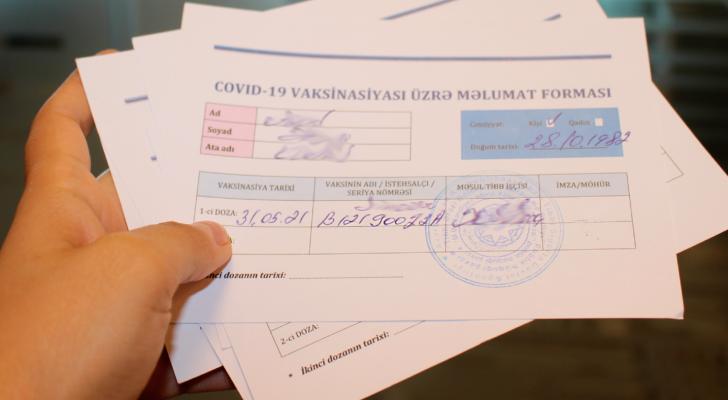 Saxta COVID-19 pasportu satan şəxslər saxlanıldı - VİDEO