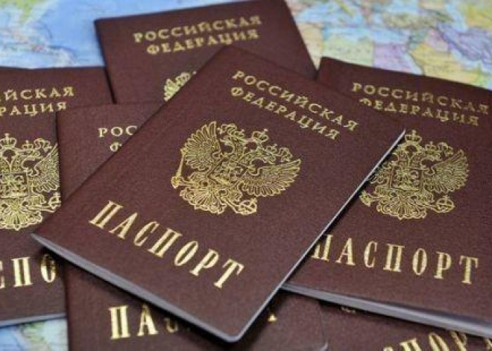 Ukraynalılara verilən Rusiya pasportları tanınmayacaq