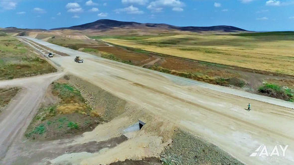 Füzuli-Ağdam avtomobil yolunun inşası sürətlə davam edir - FOTO/VİDEO