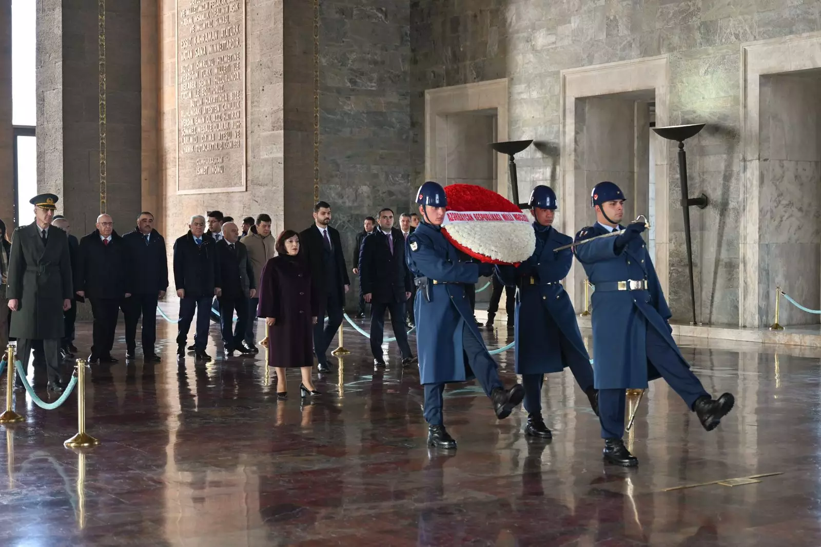 Milli Məclisin sədri Sahibə Qafarova Mustafa Kamal Atatürkün məzarını ziyarət edib - Foto 2