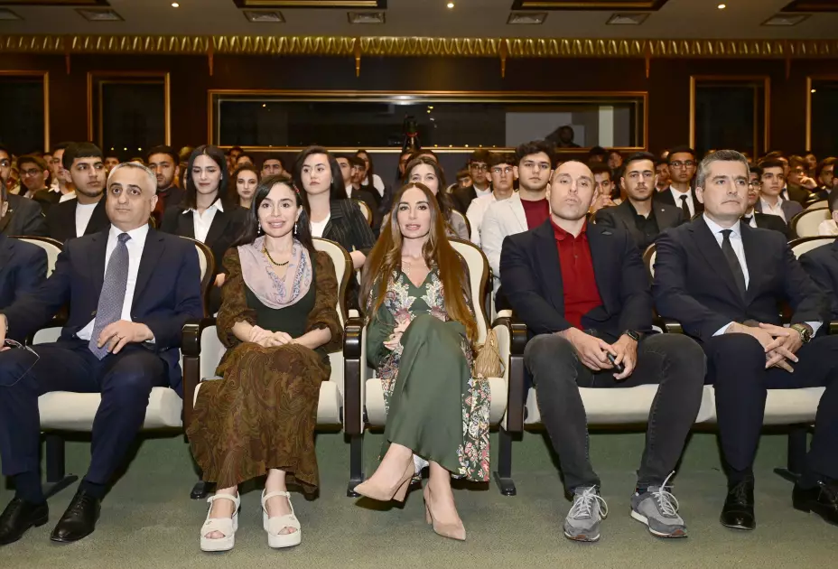 Leyla Əliyeva və Arzu Əliyeva Naxçıvana səfər ediblər - FOTO - Foto 7