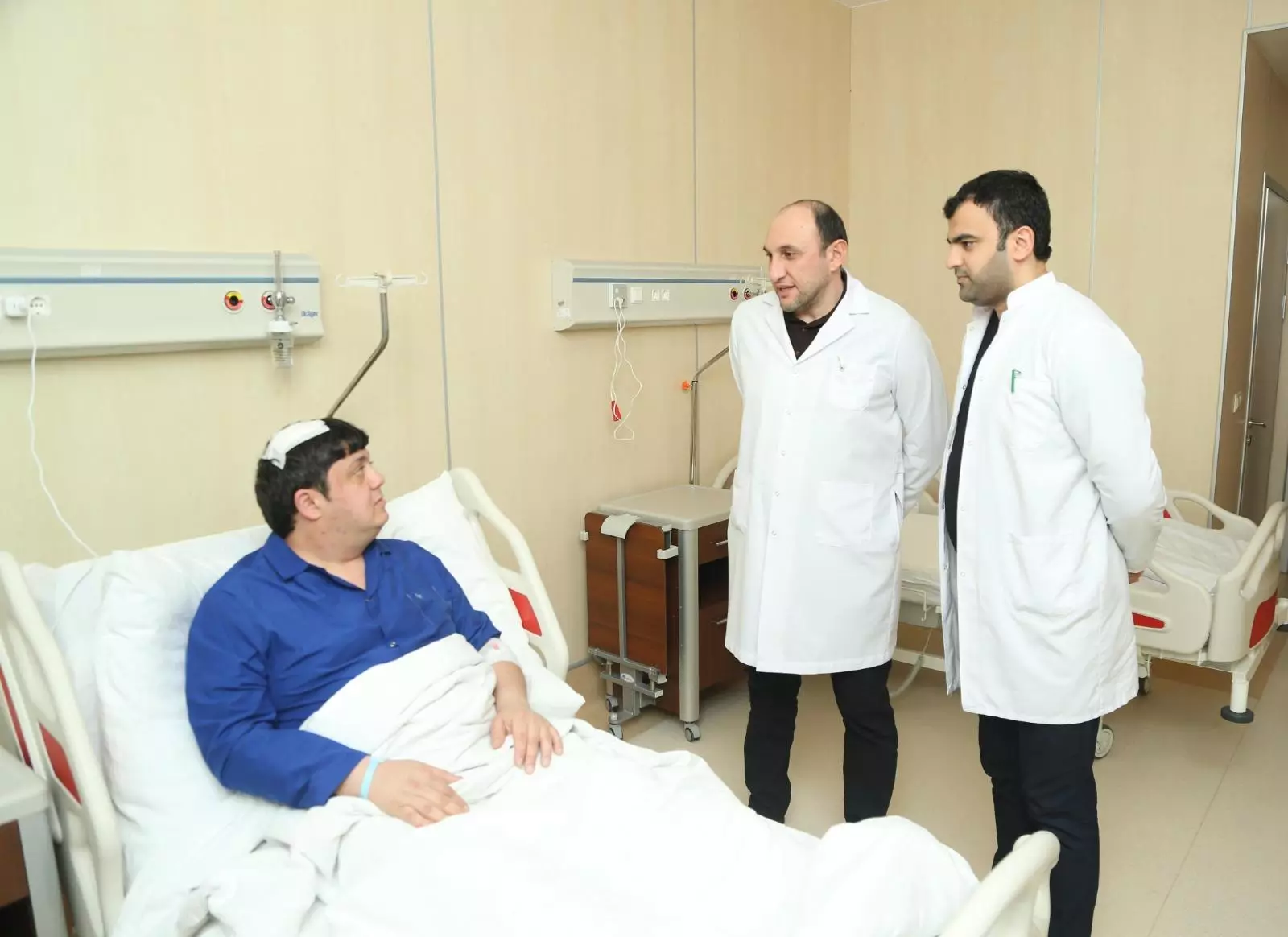 Təyyarə qəzasında xəsarət alan bir nəfər evə buraxılıb - FOTO - Foto 4