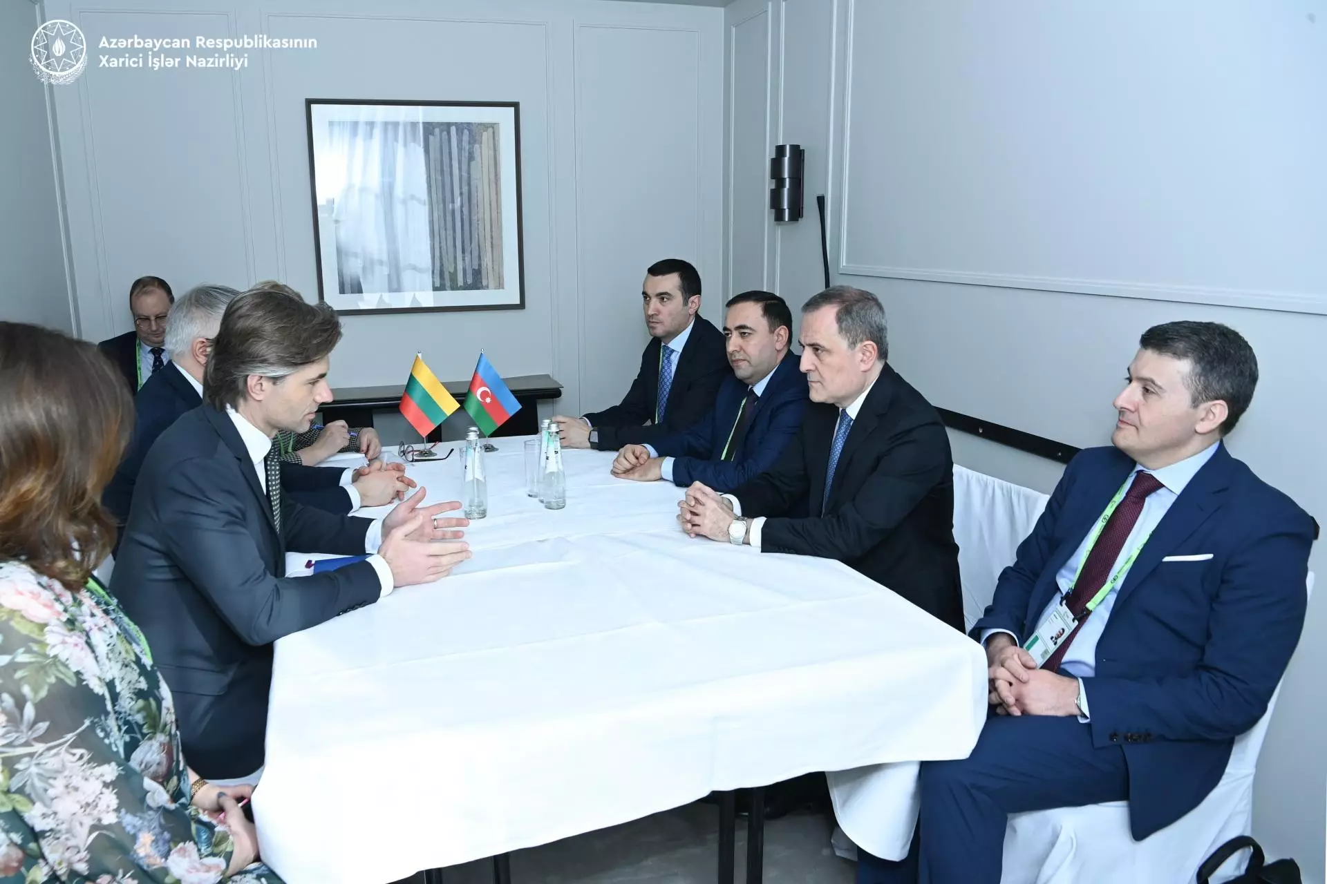 Ceyhun Bayramov litvalı həmkarını postmünaqişə dövründə bölgədə mövcud vəziyyət barədə məlumatlandırıb - Foto 2