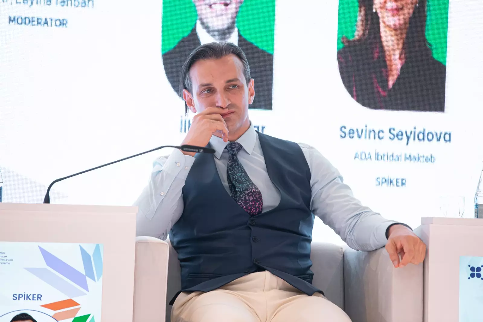 10 illiyini qeyd edən Milli İnsan Resursları Forumu uğurla yekunlaşdı - FOTO - Foto 4