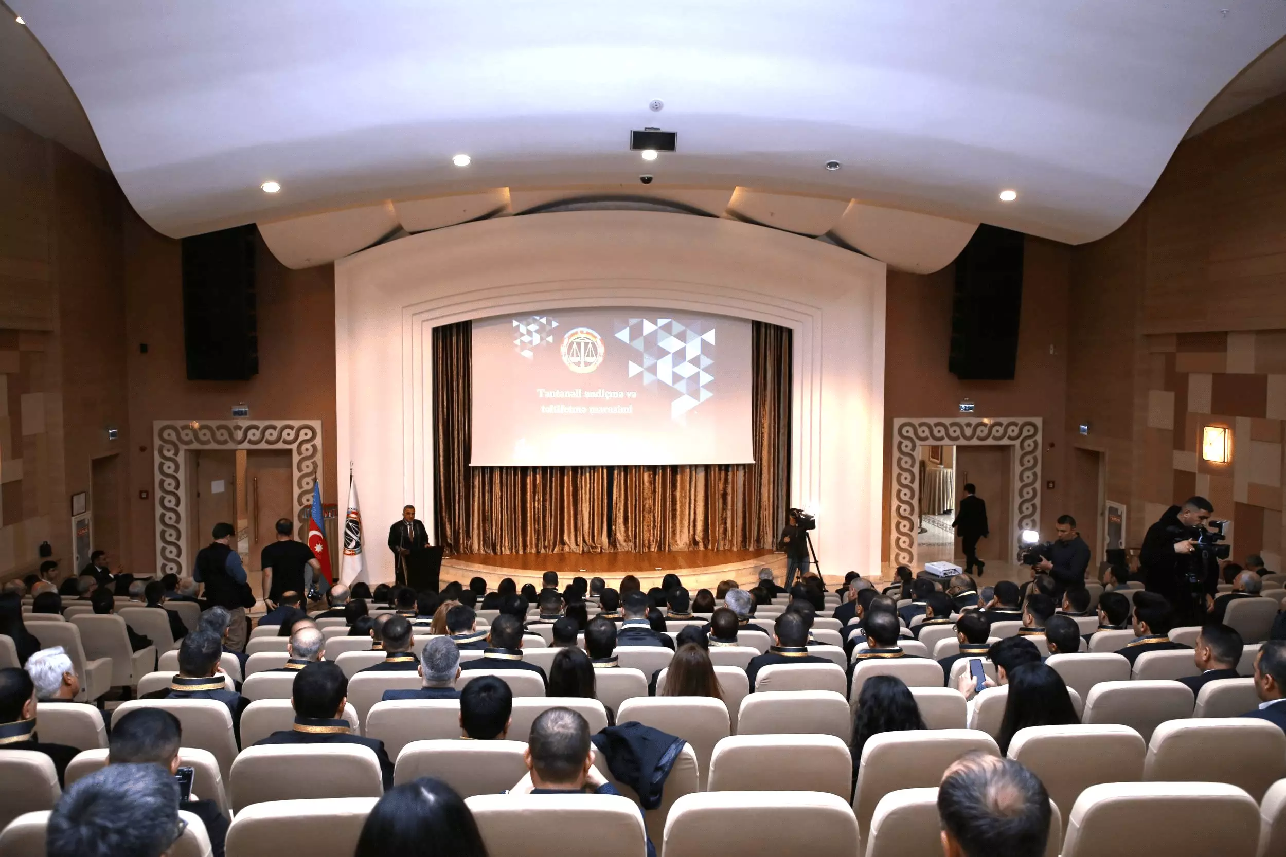 Ölkəmizdə vəkillərin sayı 2609 nəfərə çatıb - FOTO - Foto 17