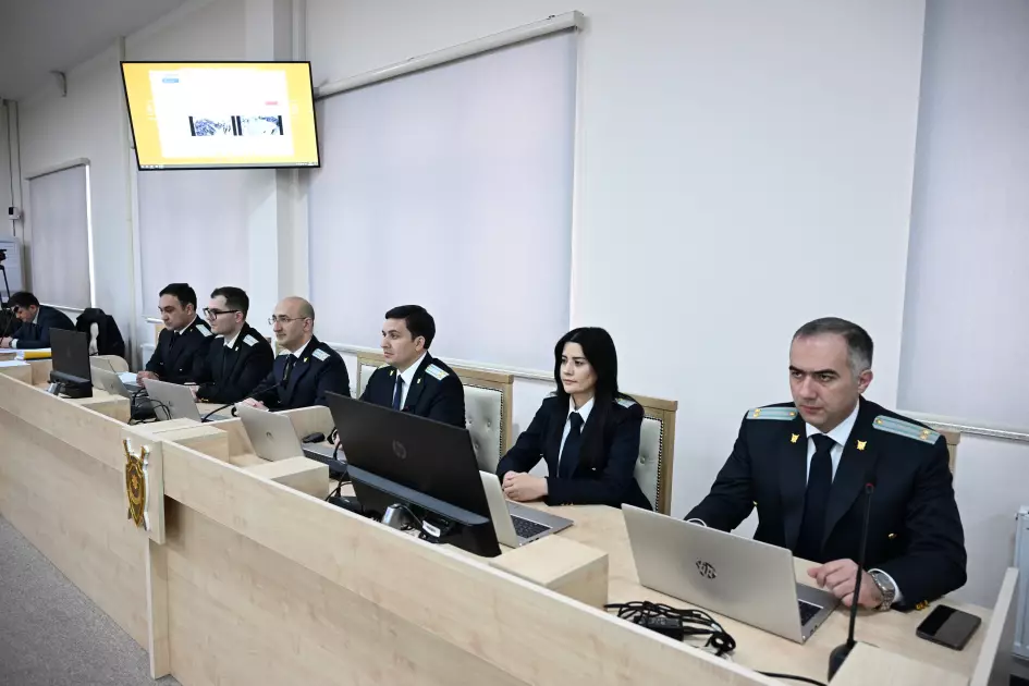 Ruben Vardanyanın məhkəməsində zərərçəkmiş şəxslər ifadə verib - FOTO - Foto 3