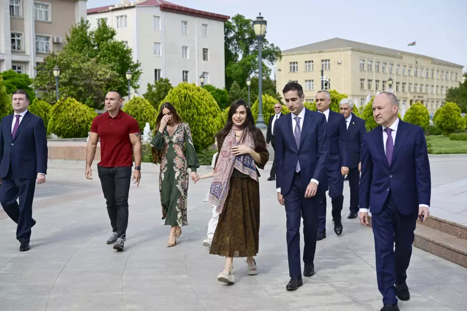 Leyla Əliyeva və Arzu Əliyeva Naxçıvana səfər ediblər - FOTO - Foto 8