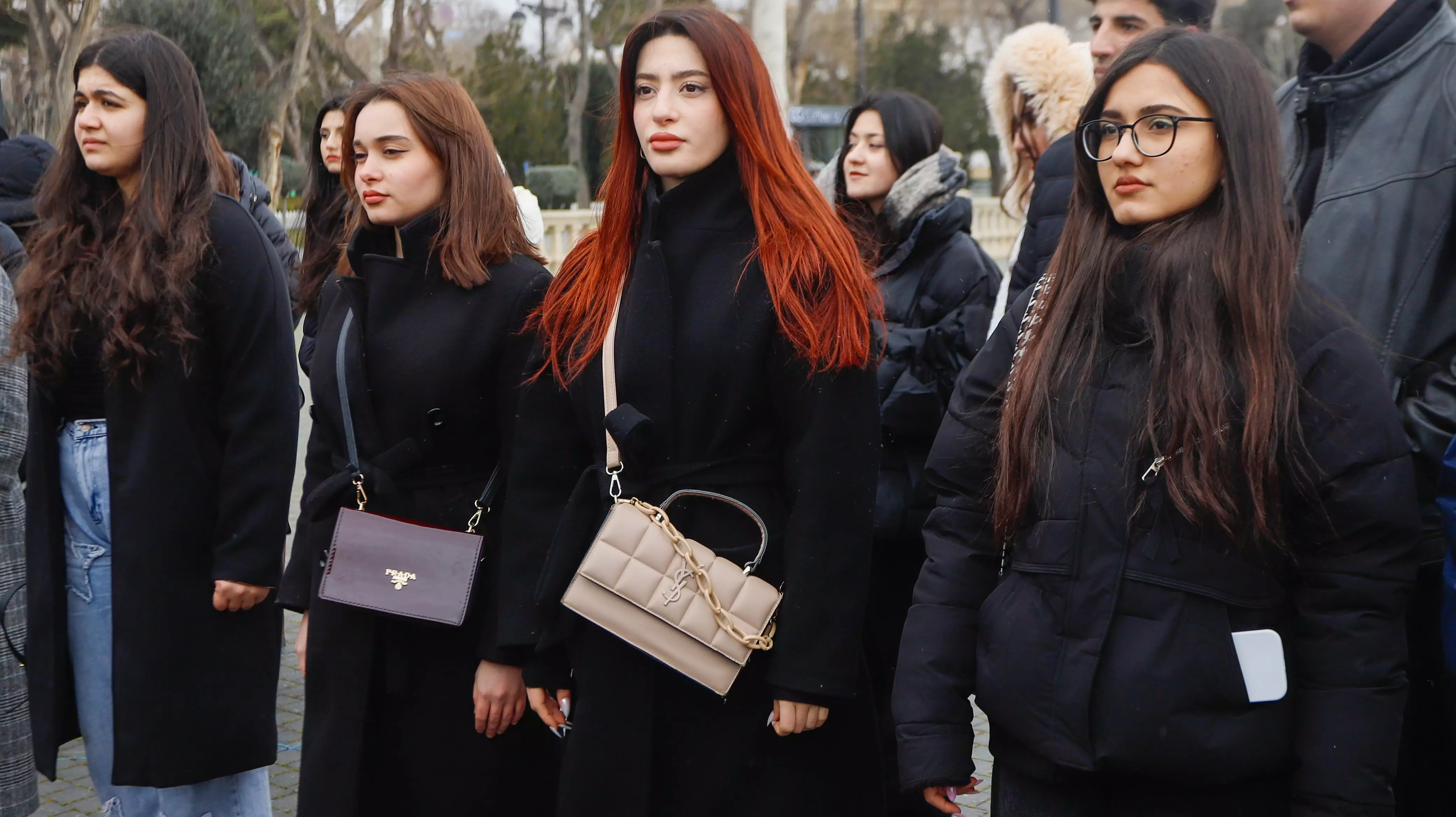 Azərbaycan Könüllülərinin iştirakı ilə “Xocalı 33 il” fləşmobu keçirilib - FOTO - Foto 4