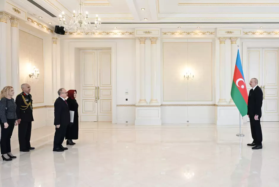 İlham Əliyev Türkiyənin yeni səfirinin etimadnaməsini qəbul edib - YENİLƏNİB - Foto 2