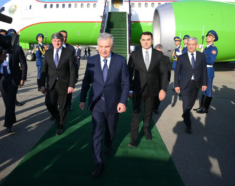 Şavkat Mirziyoyev Azərbaycanda səfərdədir - FOTO - Foto 3