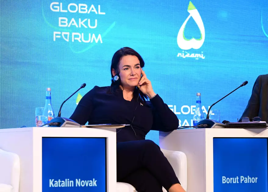 Bakı Forumunda panel müzakirəsi: “Gələcək üçün BMT paktı: Yeni qlobal konsensusun yaradılması” - FOTO - Foto 7