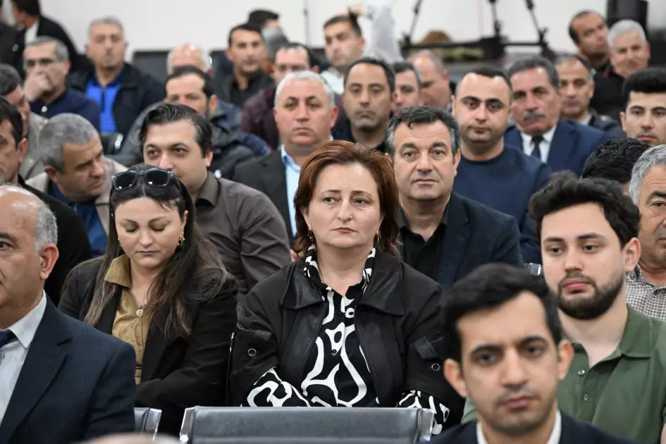 Ruben Vardanyanın məhkəməsində zərərçəkmiş şəxslər ifadə veriblər - FOTO - Foto 8