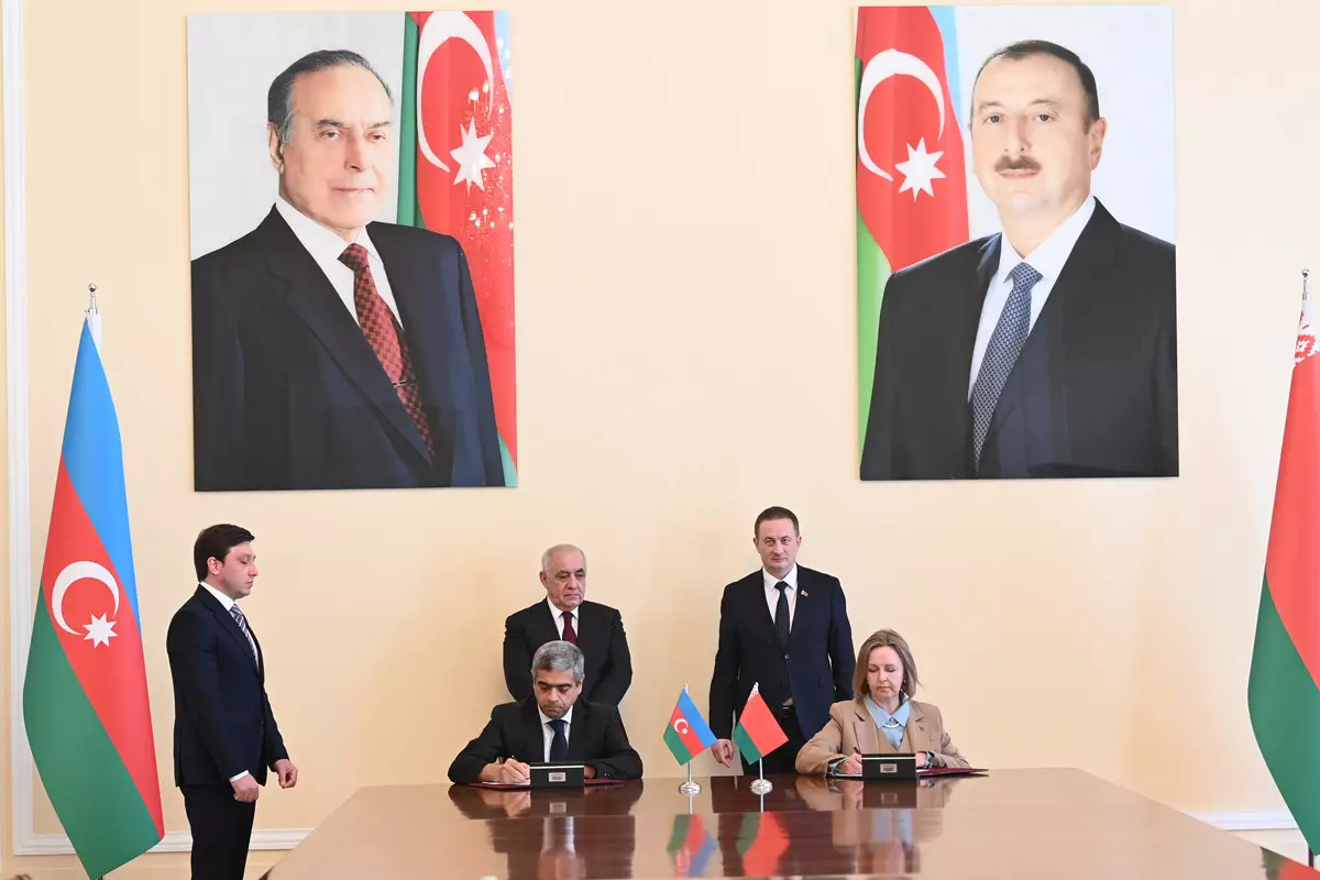 Azərbaycan və Belarus baş nazirləri arasında geniştərkibli görüş keçirilib - YENİLƏNİB - Foto 4