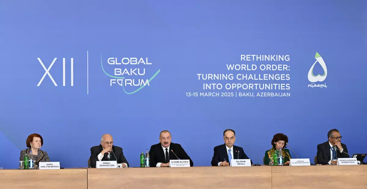 Prezident İlham Əliyev XII Qlobal Bakı Forumunun açılış mərasimində çıxış edib - YENİLƏNİB-3 - Foto 5