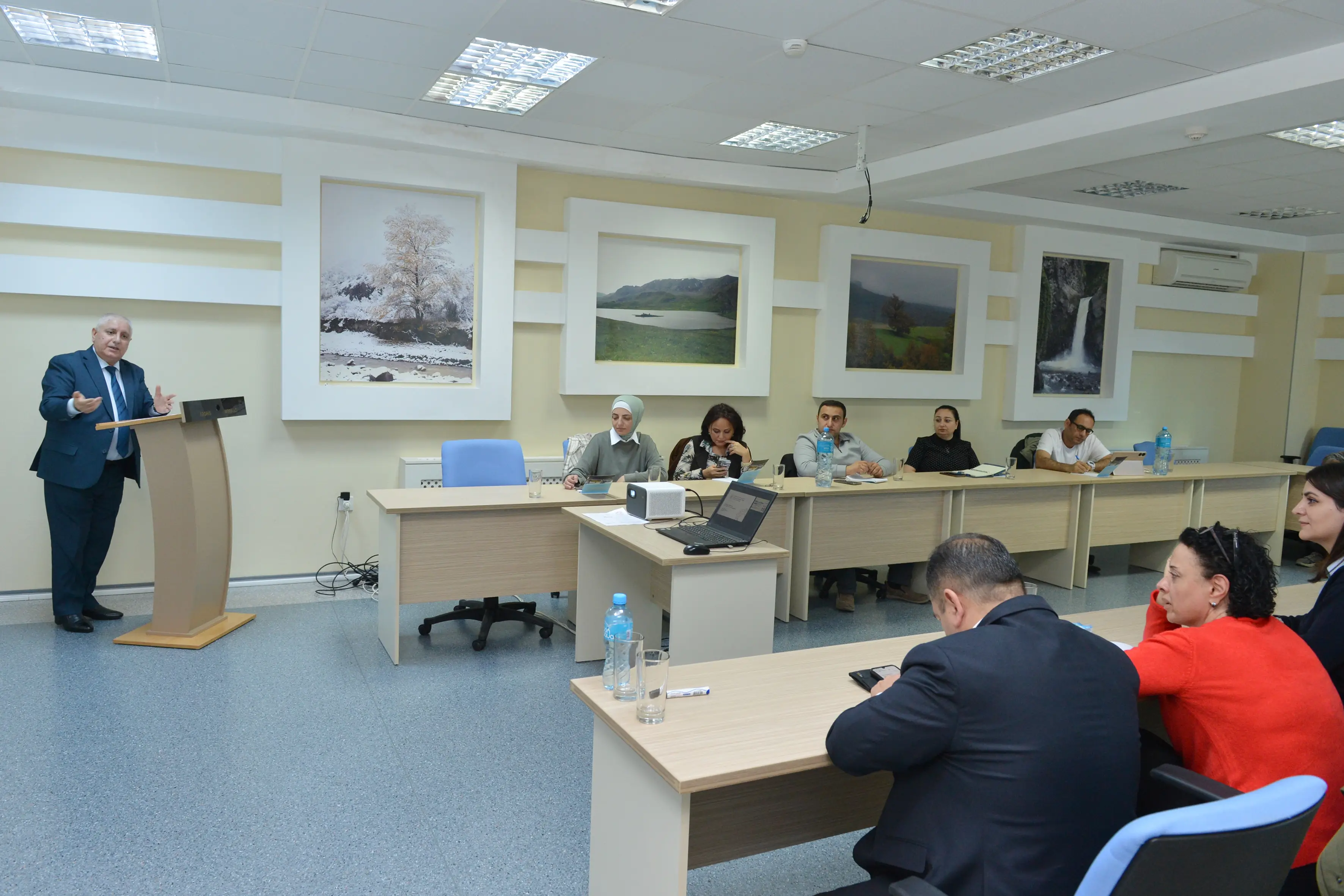 Media nümayəndələri üçün təlim və müsabiqə keçirilib - FOTO - Foto 4