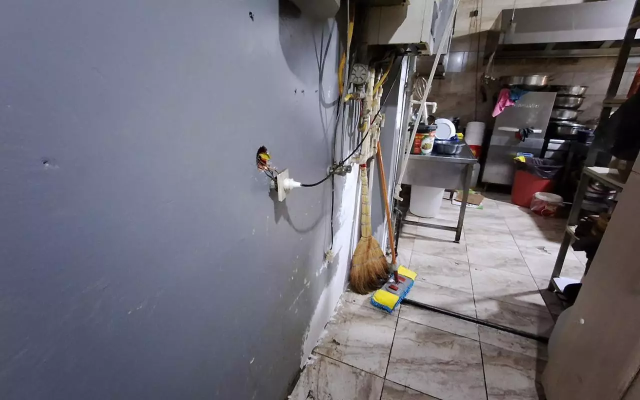 Naxçıvanın məşhur restoranında ciddi nöqsanlar aşkarlandı - FOTO - Foto 5