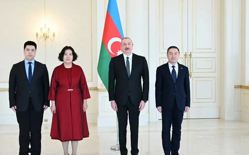 Prezident Çinin Azərbaycanda yeni təyin olunmuş səfirinin etimadnaməsini qəbul edib - YENİLƏNİB - Foto 2